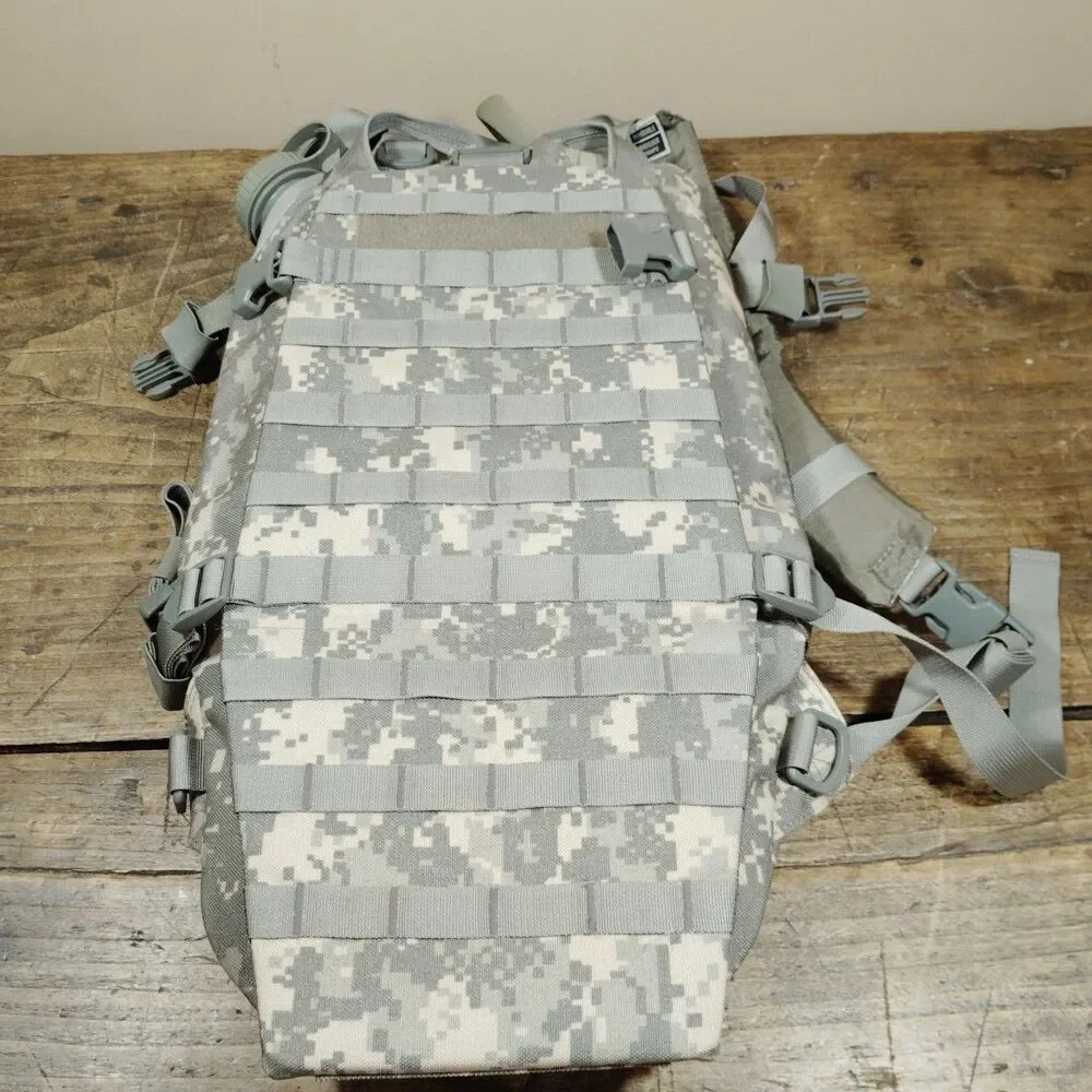 Gerber Grasp Reservoir Assault System Pack Backpack ACU Hydration Tactical